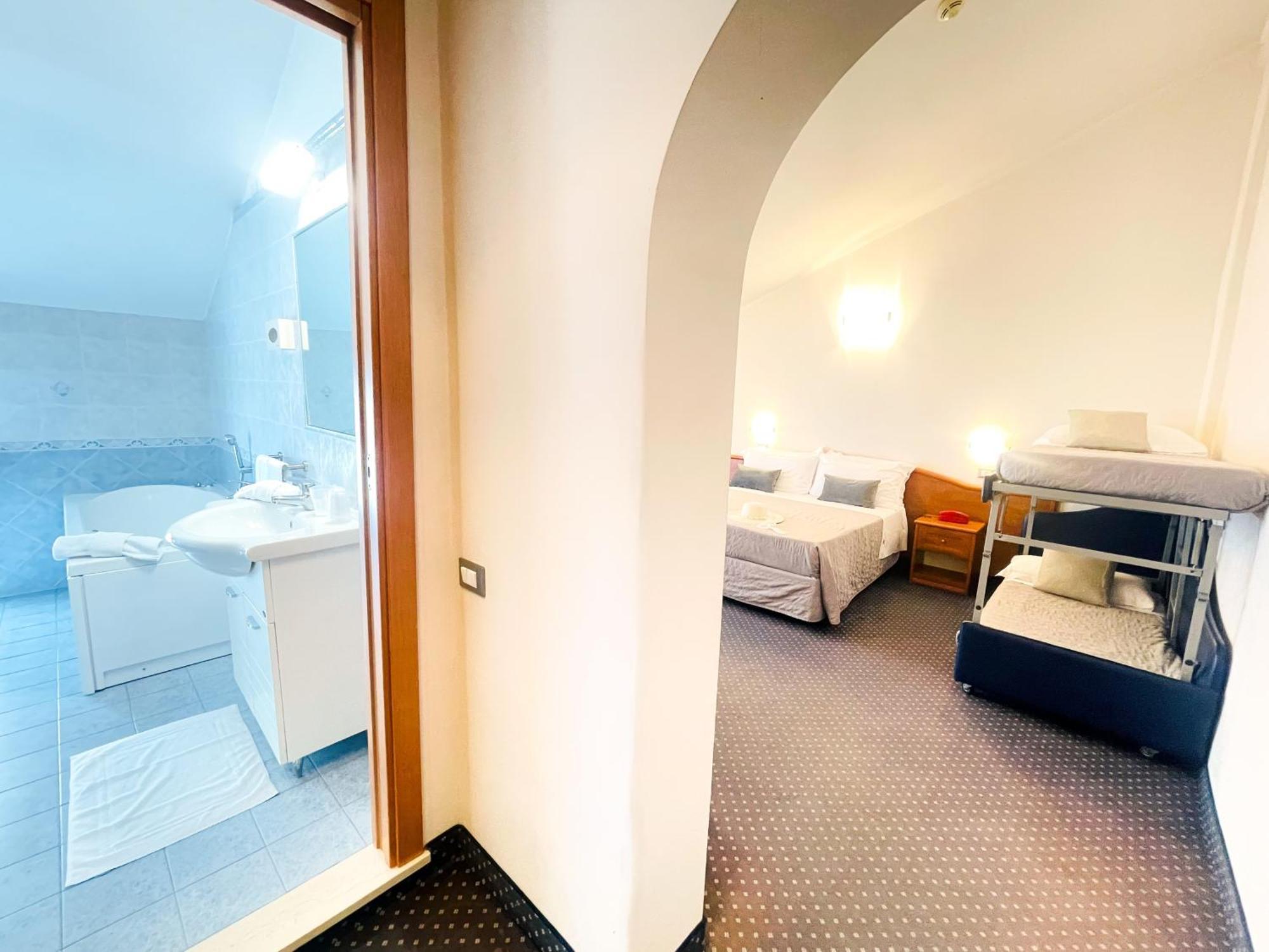 Hotel Bolognese Bellaria-Igea Marina Exterior photo